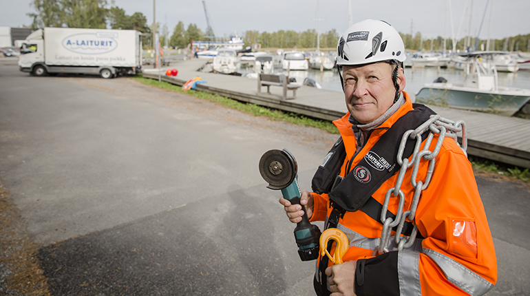 A-Laiturit huoltaa laiturit ja kokonaiset venesatamat