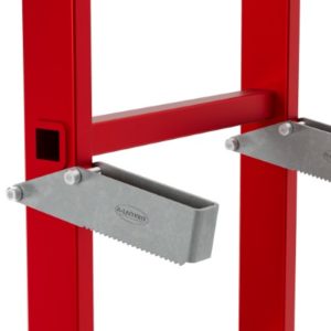 Pelastusvälinepylvään tikas, vinotuki 1